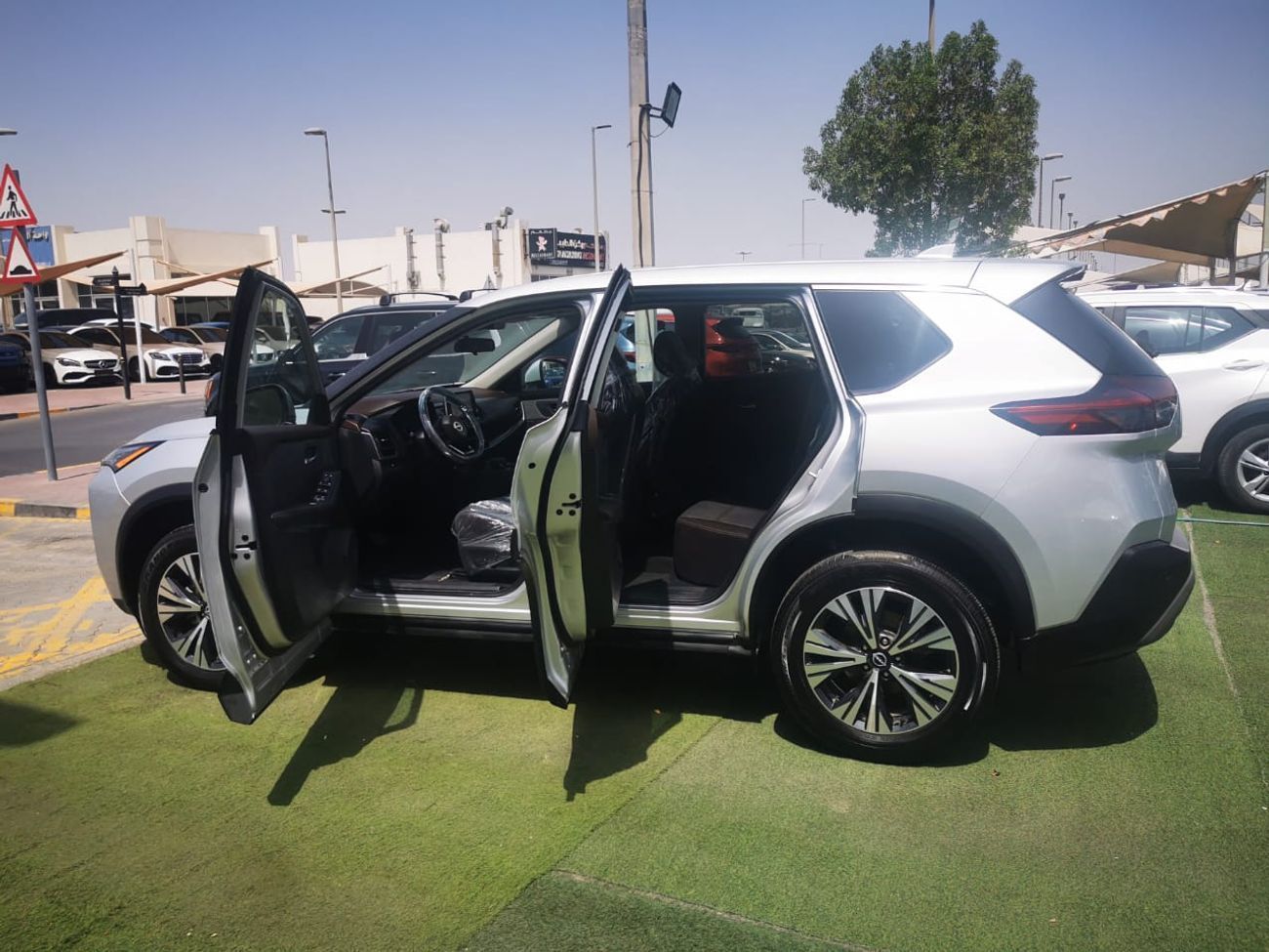 نيسان روج Very Clean Car