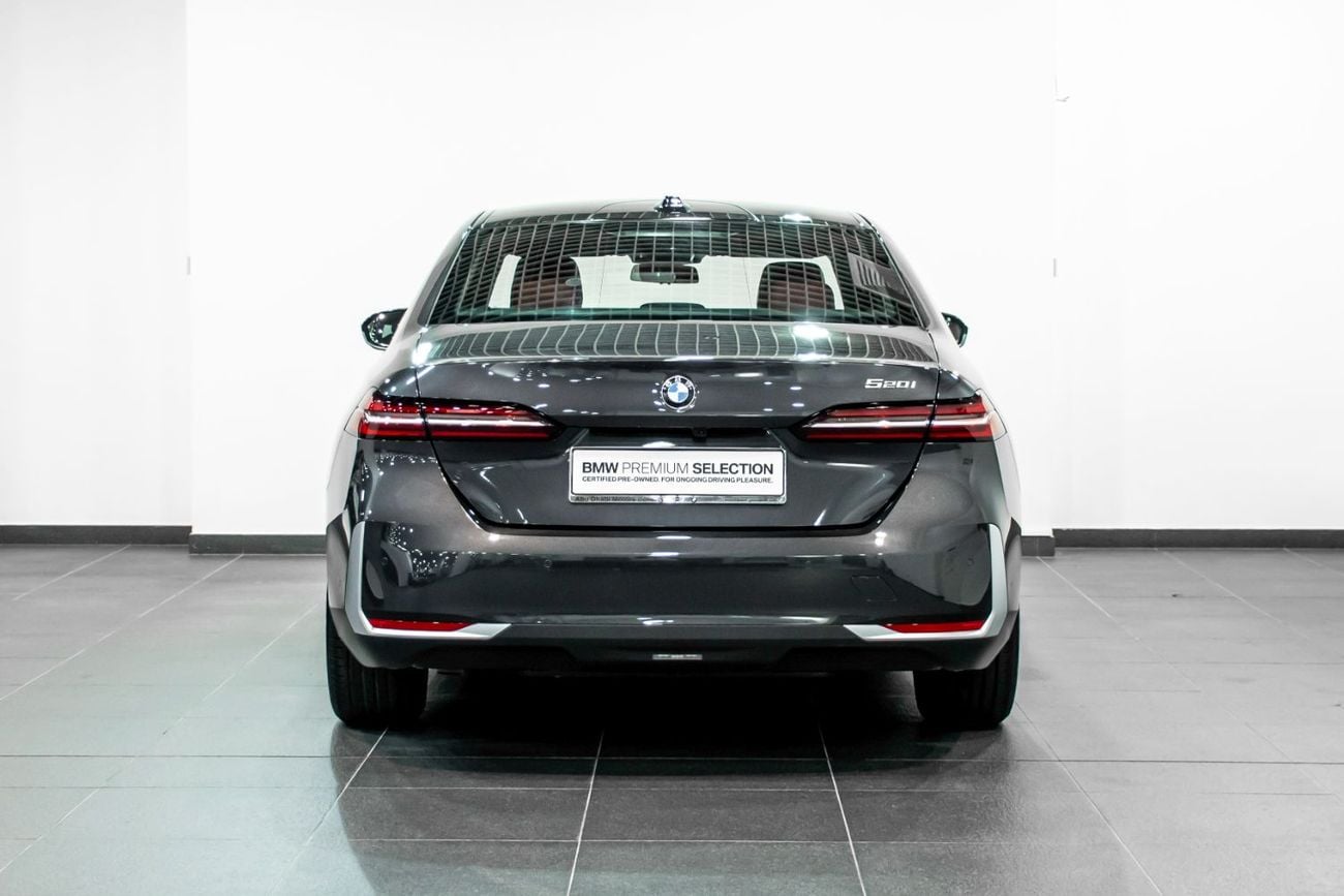 BMW 520i PURE