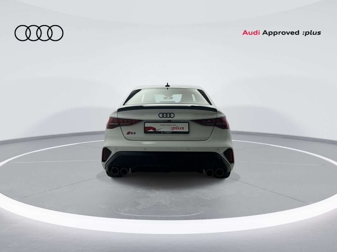 أودي S3 TFSI quattro 2.0L Sedan TFSI 333hp (Ref# 16542)