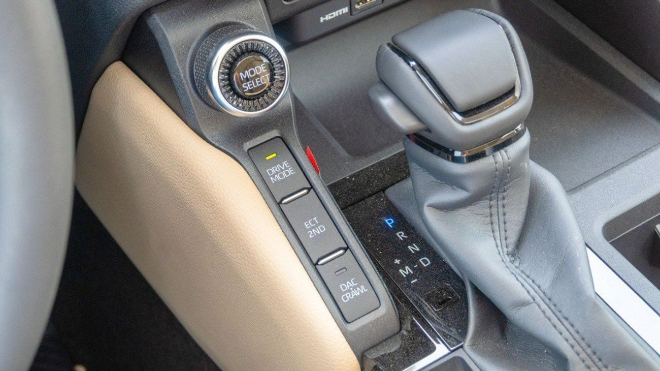 تويوتا برادو GXR 2.4T