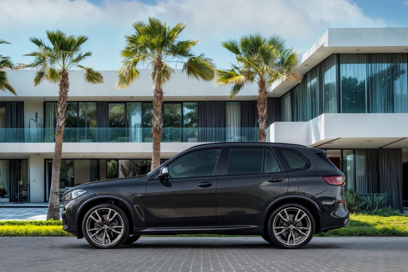 BMW X5 M50i | 5,679 P.M | 0% Downpayment | LOW KMS! | WARRANTY 2027!