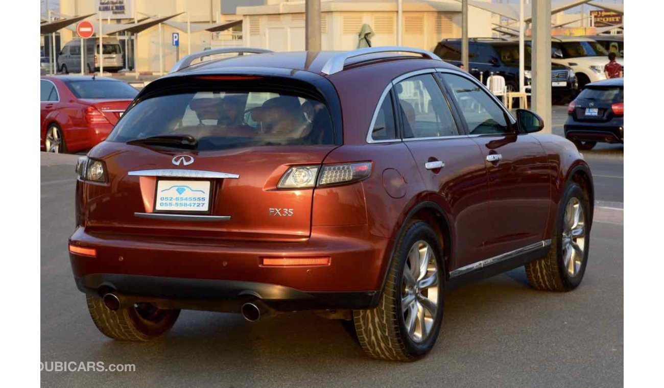 Infiniti FX35