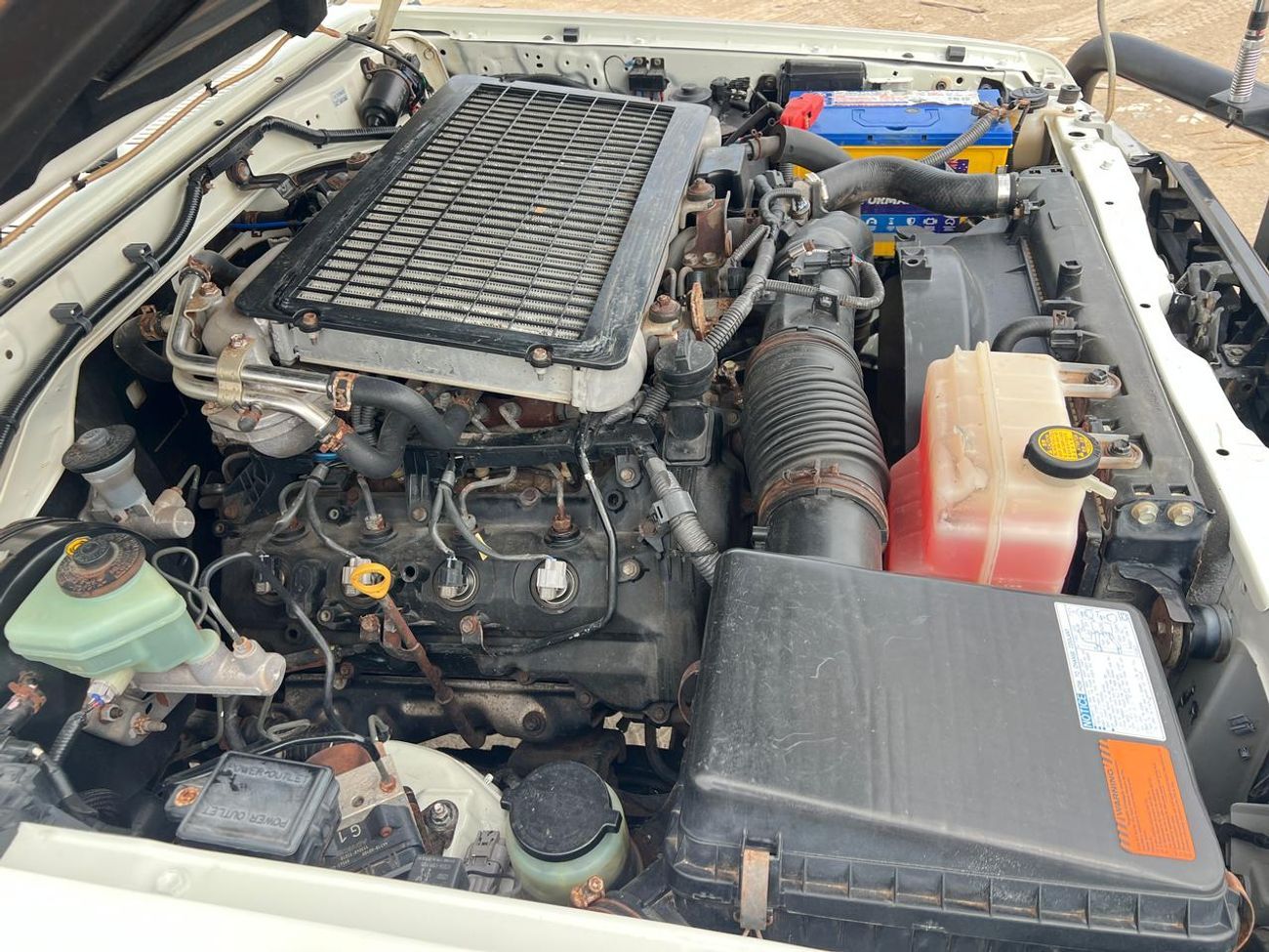 تويوتا لاند كروزر بيك آب RIGHT HAND VEHICLE ONLY FOR EXPORT 4.5L 4WD DIESEL MT