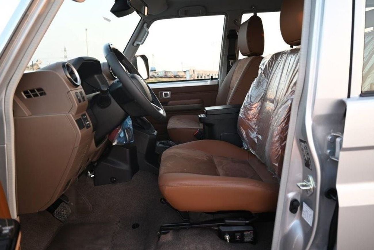 Toyota Land Cruiser 70 2025 TOYOTA LAND CRUISER 76 HARDTOP SDLX V6 4.0L PETROL 4WD 5-SEATER AT