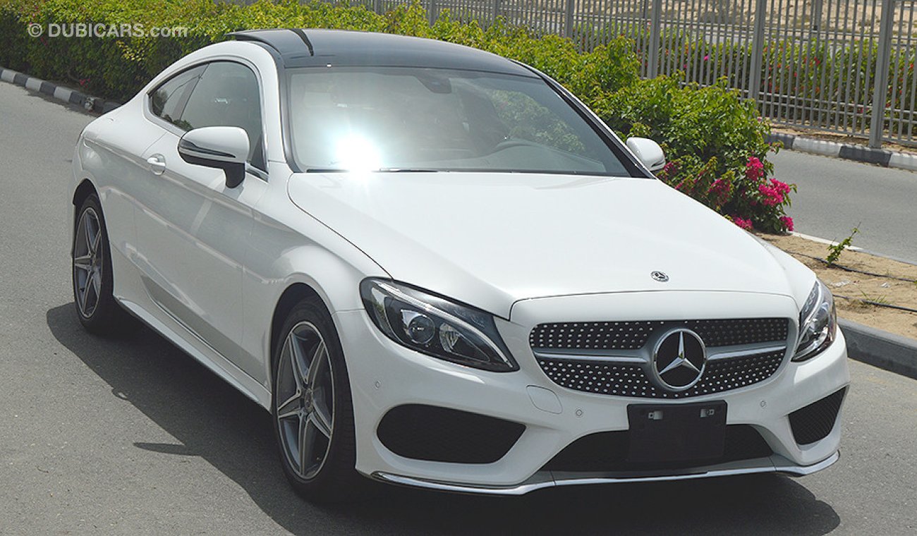 Mercedes-Benz C 250 Coupé, 2.0L, 4cyl Turbo, GCC Specs with 2 Years Unlimited Mileage Warranty