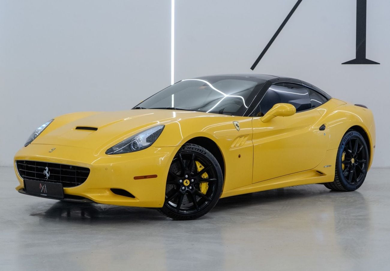 Ferrari California 2013 Ferrari California, With Service Contract, Excellent Condition GCC Specs