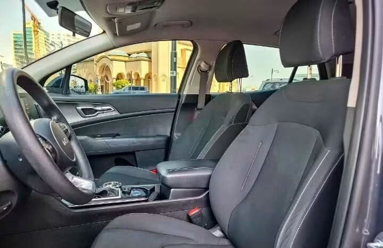 كيا سبورتيج LX STANDARD