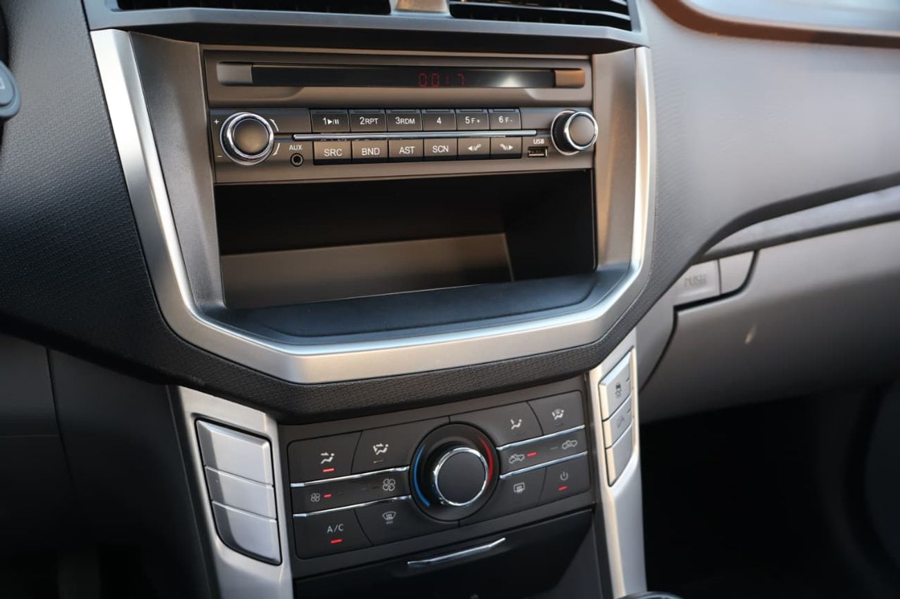 أم جي T60 2023 MG T60 2.4L Petrol DC MT 2WD