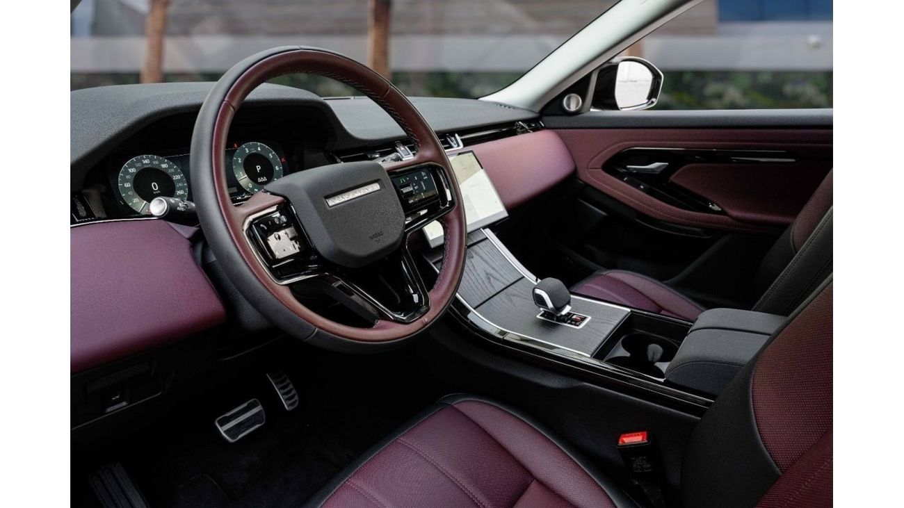 لاند روفر رانج روفر إيفوك R-Dynamic SE P250 | 4,308 P.M  | 0% Downpayment | Brand New!