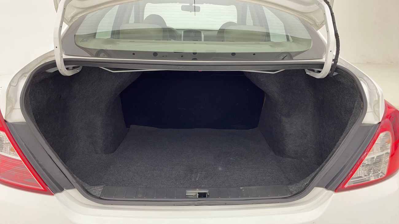 Nissan Sunny SV 1.5 | Zero Down Payment | Home Test Drive