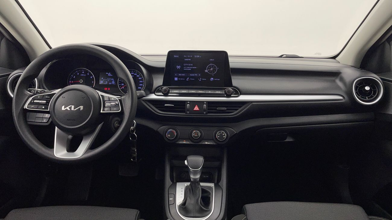 كيا سيراتو LX 1.6 | بدون دفعة مقدمة | اختبار القيادة في المنزل