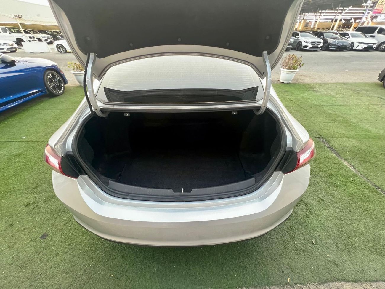 Chevrolet Malibu LT 2.0L warranty one year bank financie available