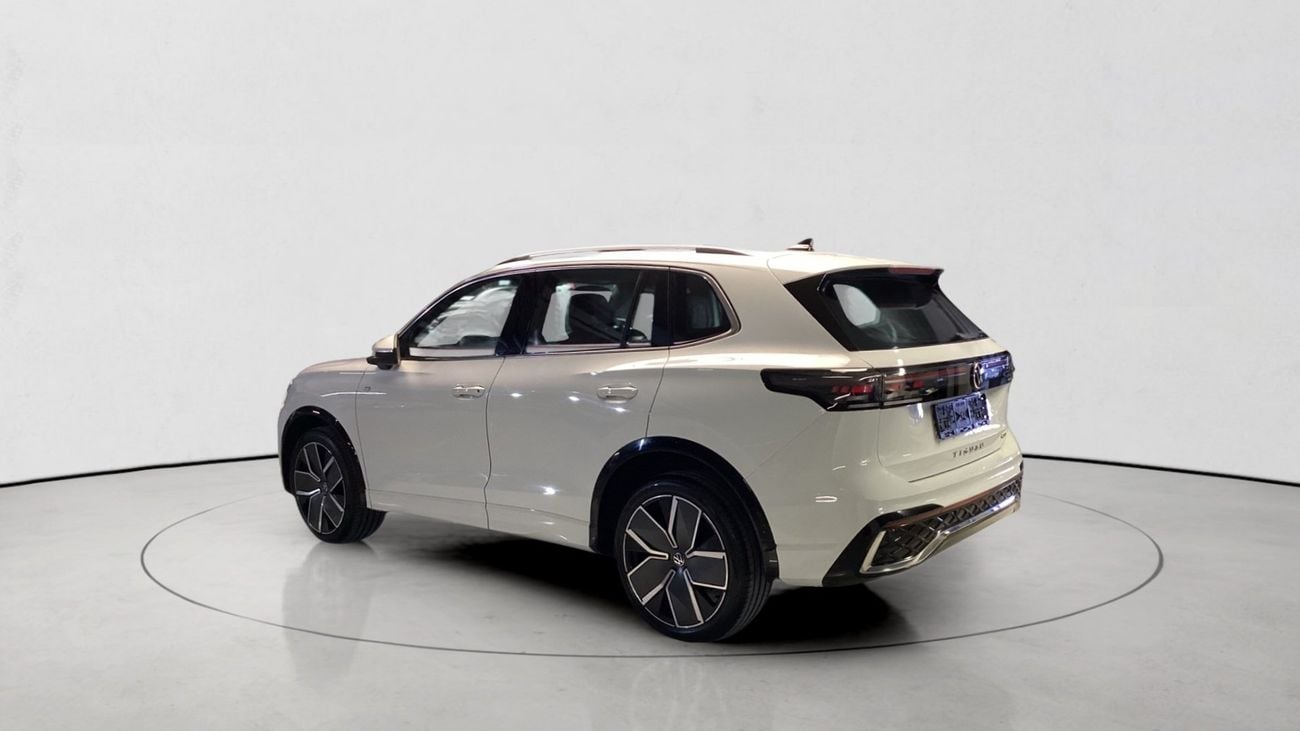 فولكس واجن تيجوان 2.0 TSI 4WD DSG R-LINE | شامل الضمان | 0 ﺪﻔﻋﺓ ﺃﻮﻟﻯ