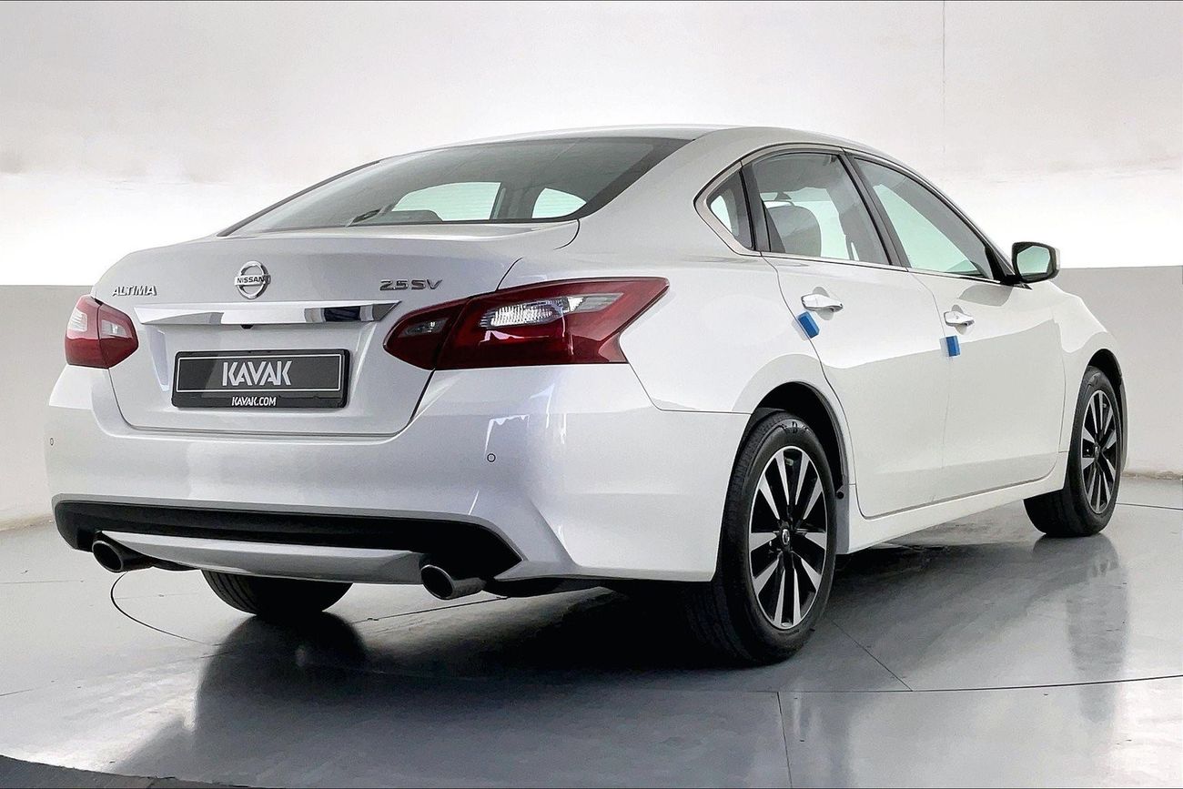 Nissan Altima SV| 1 year free warranty | Exclusive Eid offer
