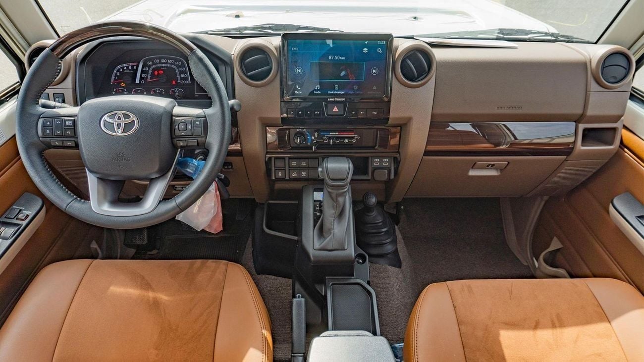 Toyota Land Cruiser 70 2025 Toyota Land Cruiser LC 71 2.8 Diesel Full option (White)