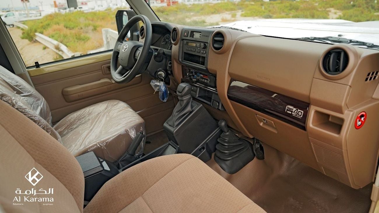تويوتا لاند كروزر بيك آب 4.0L V6 | LX | Automatic Drive | 4x4 | Diff Lock | Double Cabin | GCC Specs