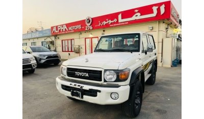 تويوتا لاند كروزر هارد توب Toyota Hard Top 4.0L V6 (70th Anniversary) 2022 model 160000 AED