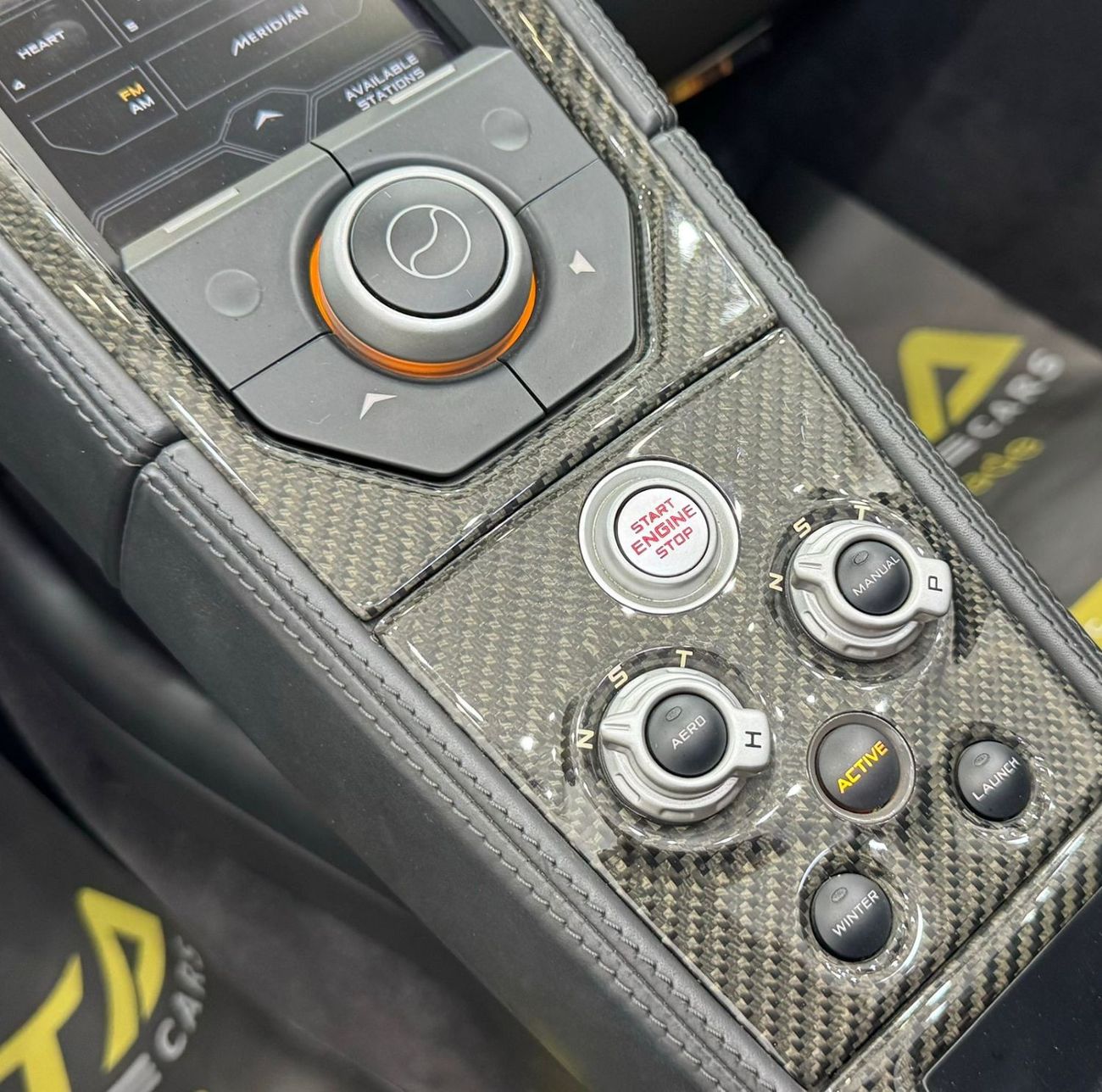 مكلارين MP4-12C 2013 McLaren MP4-12C Spider, Jan 2025 McLaren Warranty, Full Service History, GCC