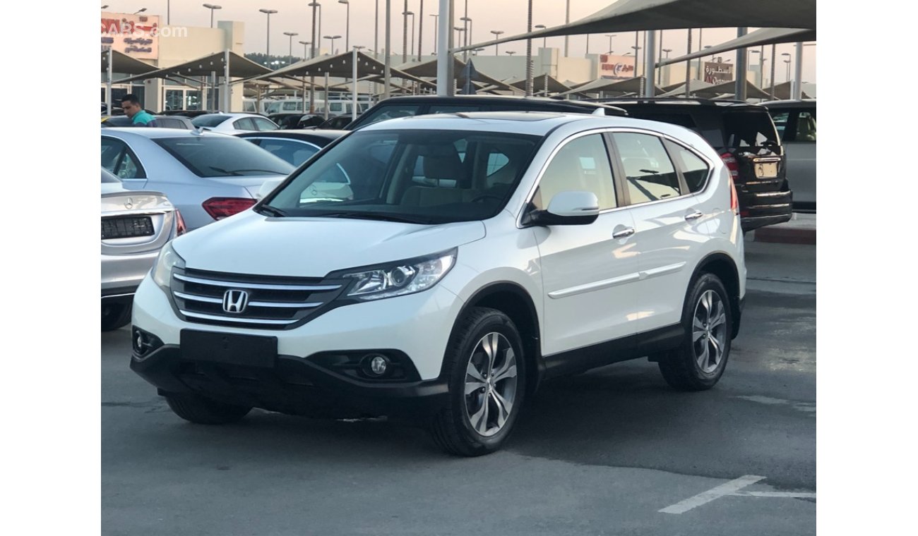 Honda CR-V Honda CRV model 2014 GCC CAR PERFECT CONDITION FULL OPTION