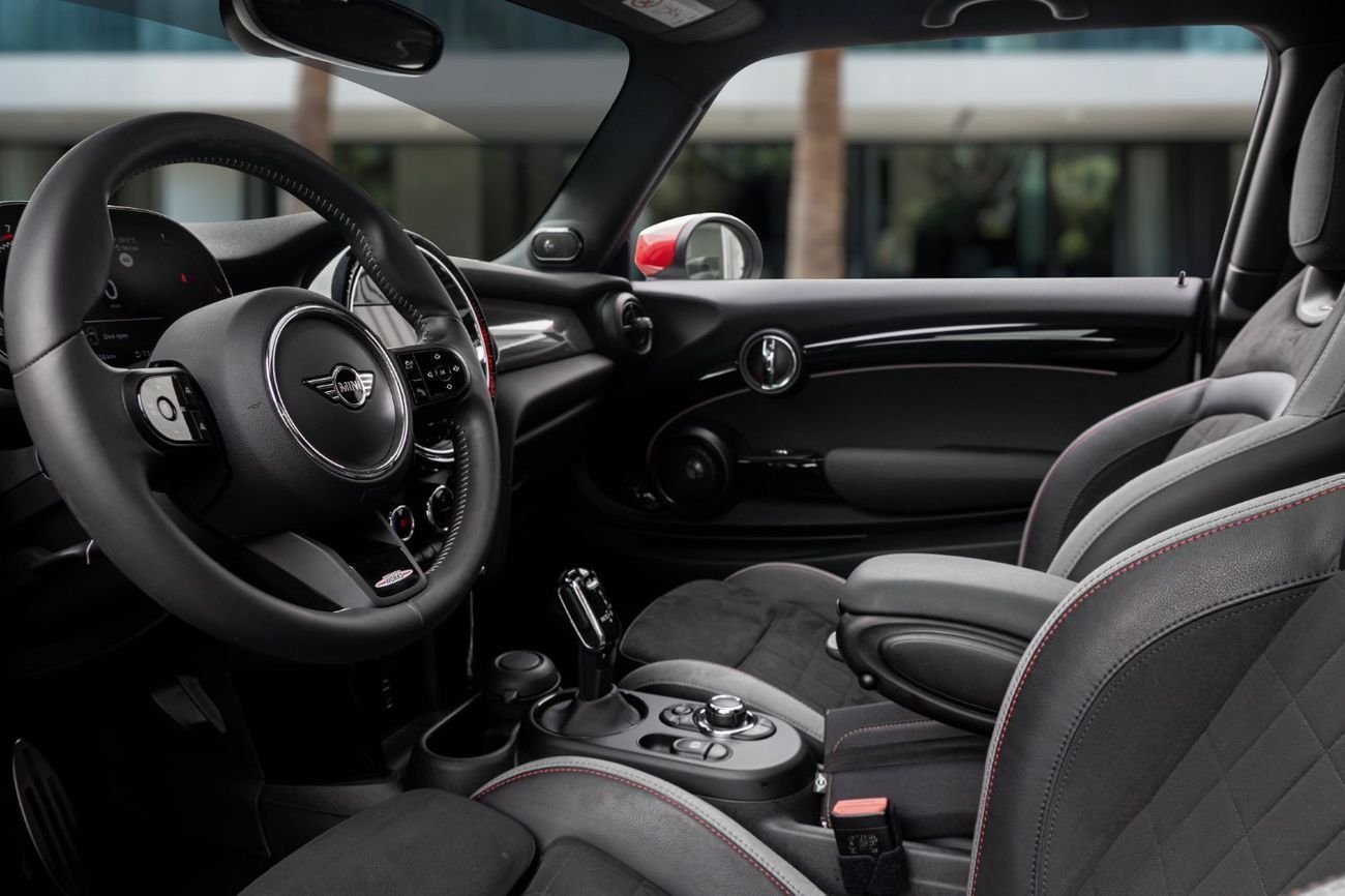 Mini John Cooper Works Cooper JCW | 1,959 P.M | 0% Downpayment | Cooper JCW Agency Service Contract!