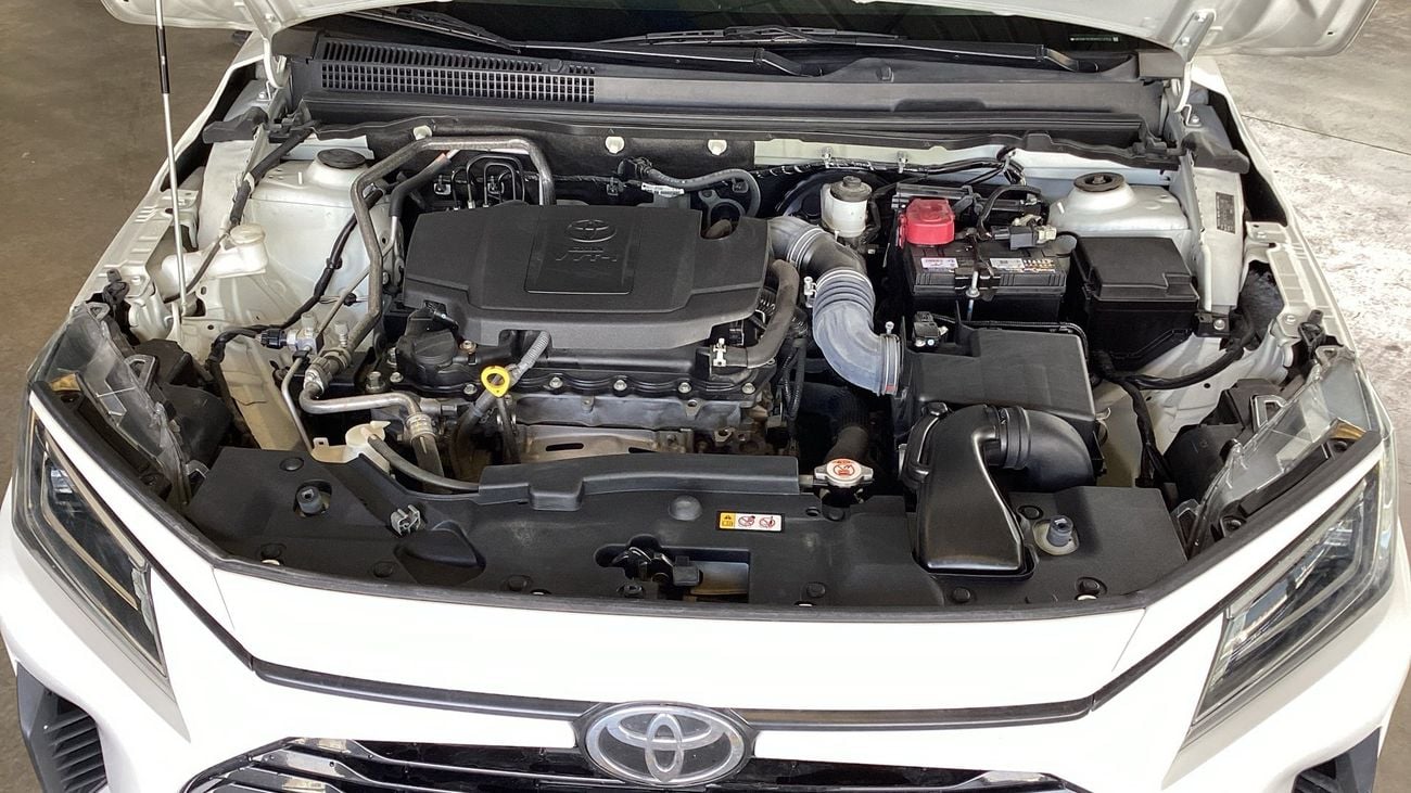 تويوتا يارس 1.5 VVT-I E CVT | شامل الضمان | 0 ﺪﻔﻋﺓ ﺃﻮﻟﻯ