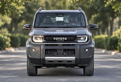 Toyota FJ Cruiser GXR 2.7 GCC AWD