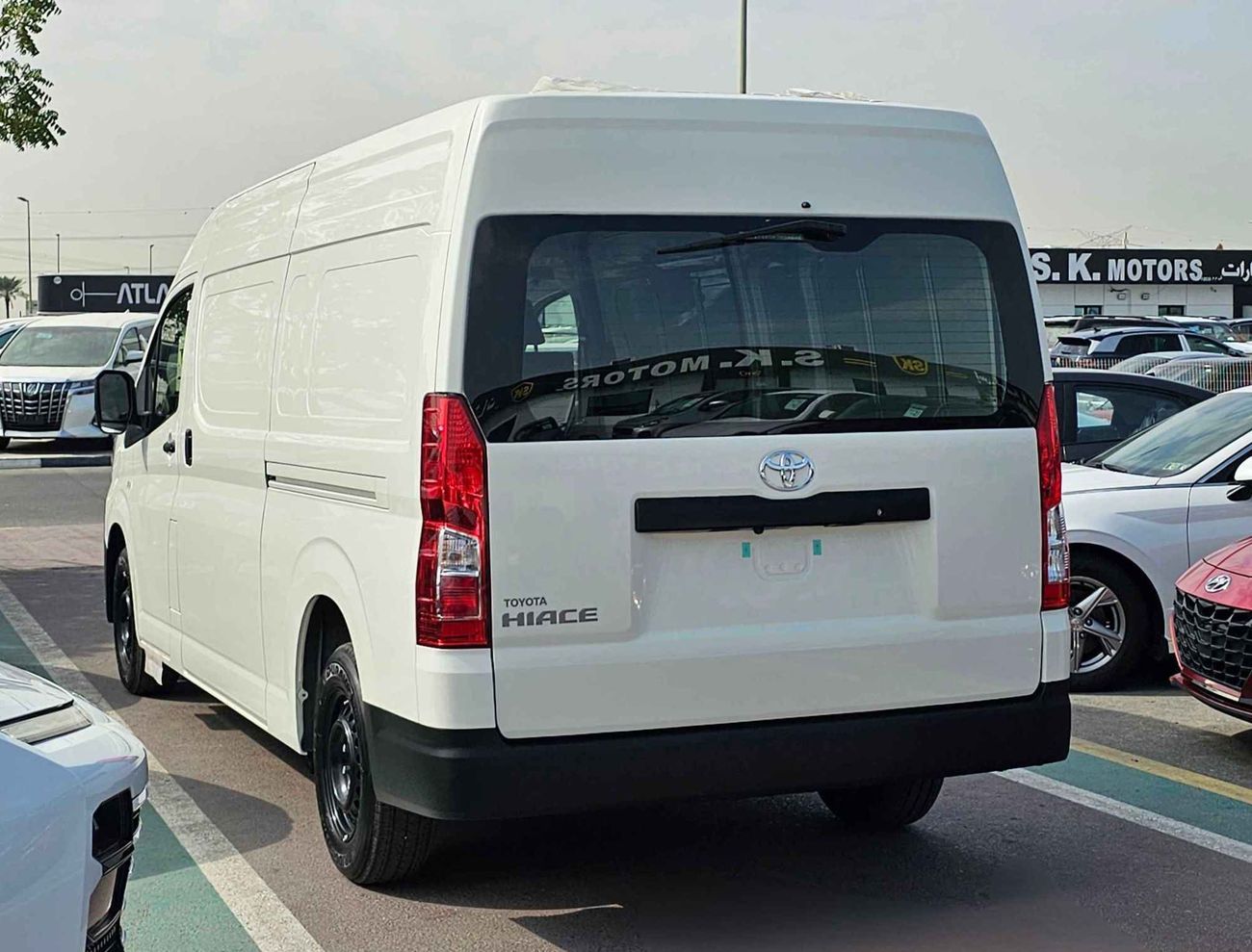 Toyota Hiace HIGHROOF CARGO / 3.5L V6 PETROL A/T NEW SHAPE (CODE # HPHRCRA)