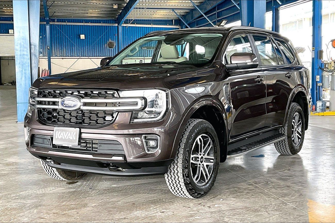 فورد ايفرست XLT | شامل الضمان | 0 ﺪﻔﻋﺓ ﺃﻮﻟﻯ