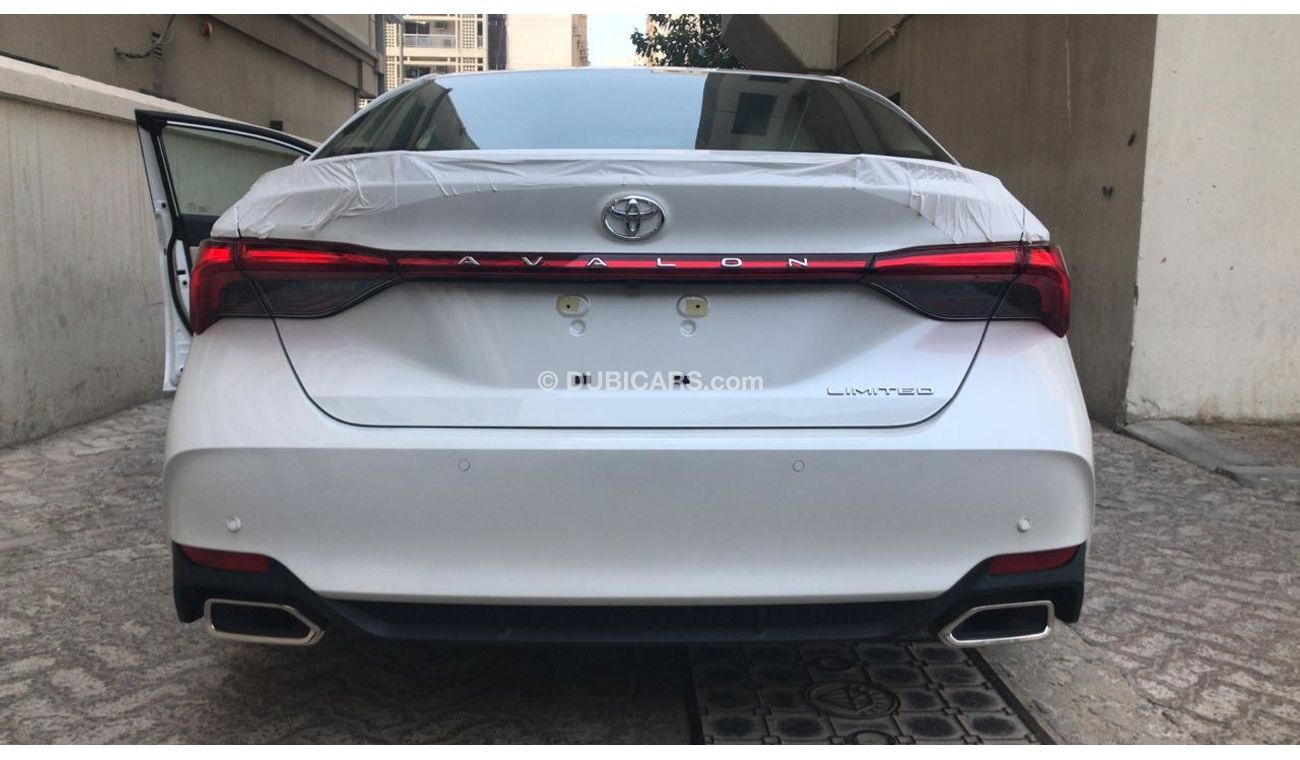 Toyota Avalon 3.5L LIMITED FULL OPTION