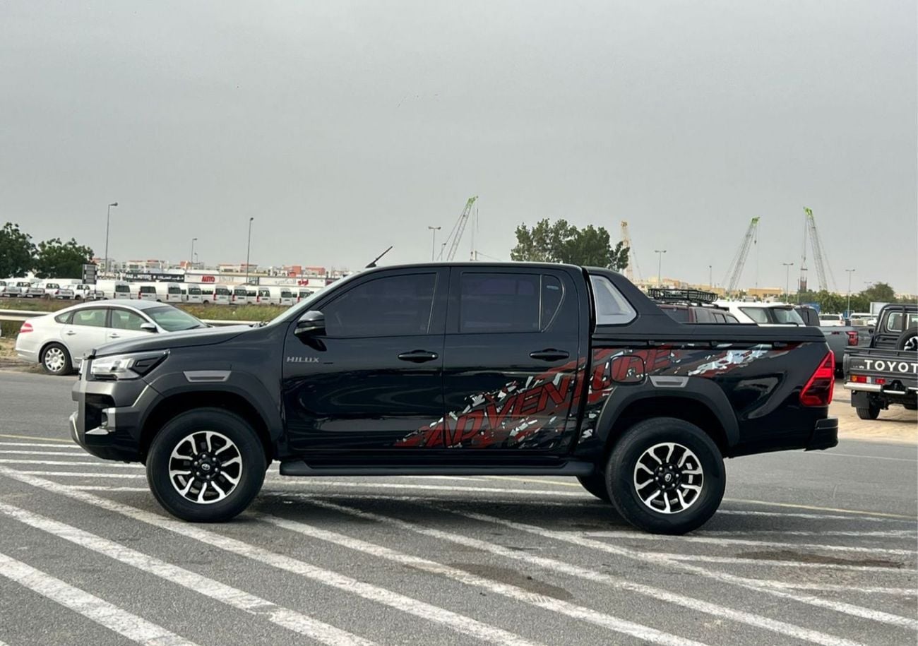 Toyota Hilux ADVENTURE 2022 Toyota Hilux Modified - 2.7L V4 - GCC - AWD 4x4 - Rear Camera - Patrol