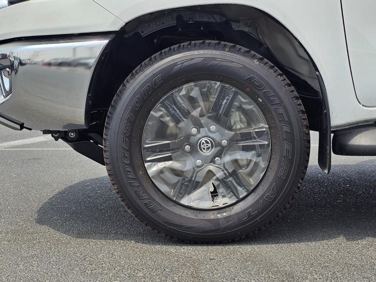 تويوتا هيلوكس SGLX S GLX 2.7L AWD A/T