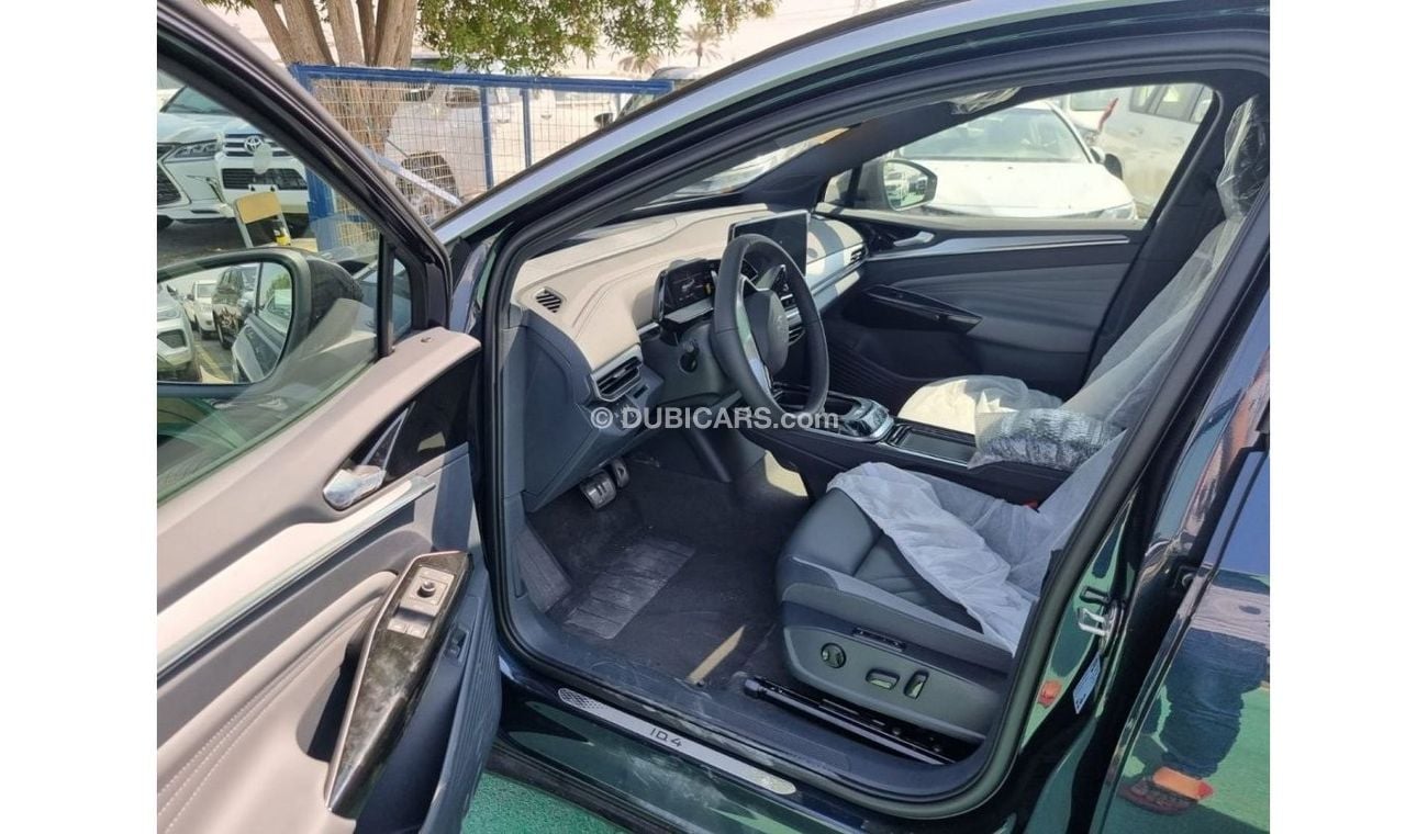 Volkswagen ID.4 cross pro  with memory seats, display, sunroof, electric bag