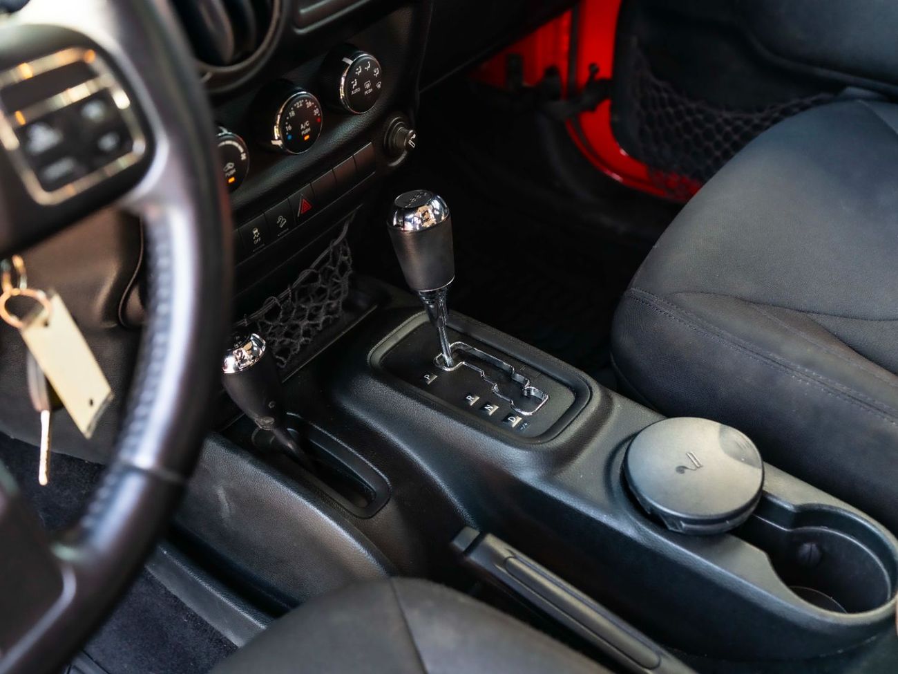 Jeep Wrangler Unlimited Sport 3.6L A/T