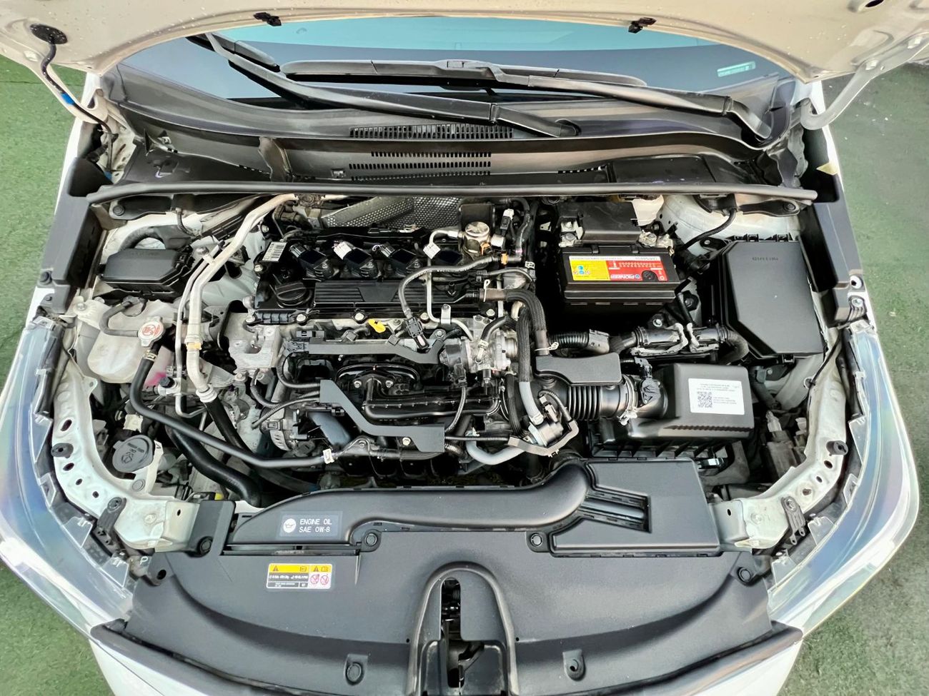 Toyota Corolla SE+ 2.0L hatchback sports warranty one year bank financie available