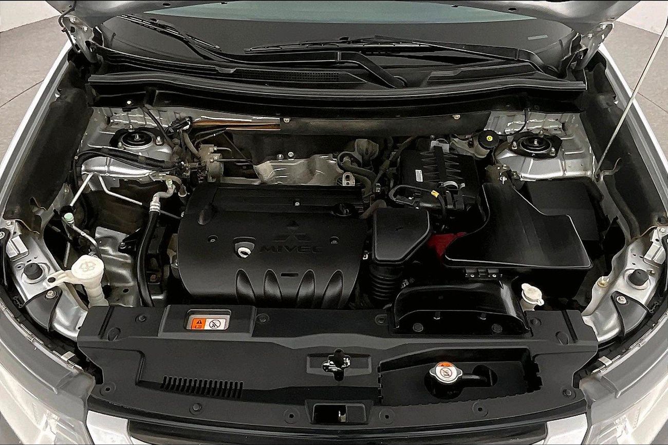 Mitsubishi Outlander GLX Basic | Guaranteed Warranty | 0 Down Payment