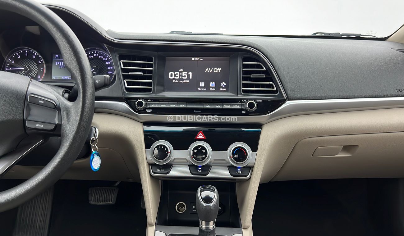 Hyundai Elantra 1600