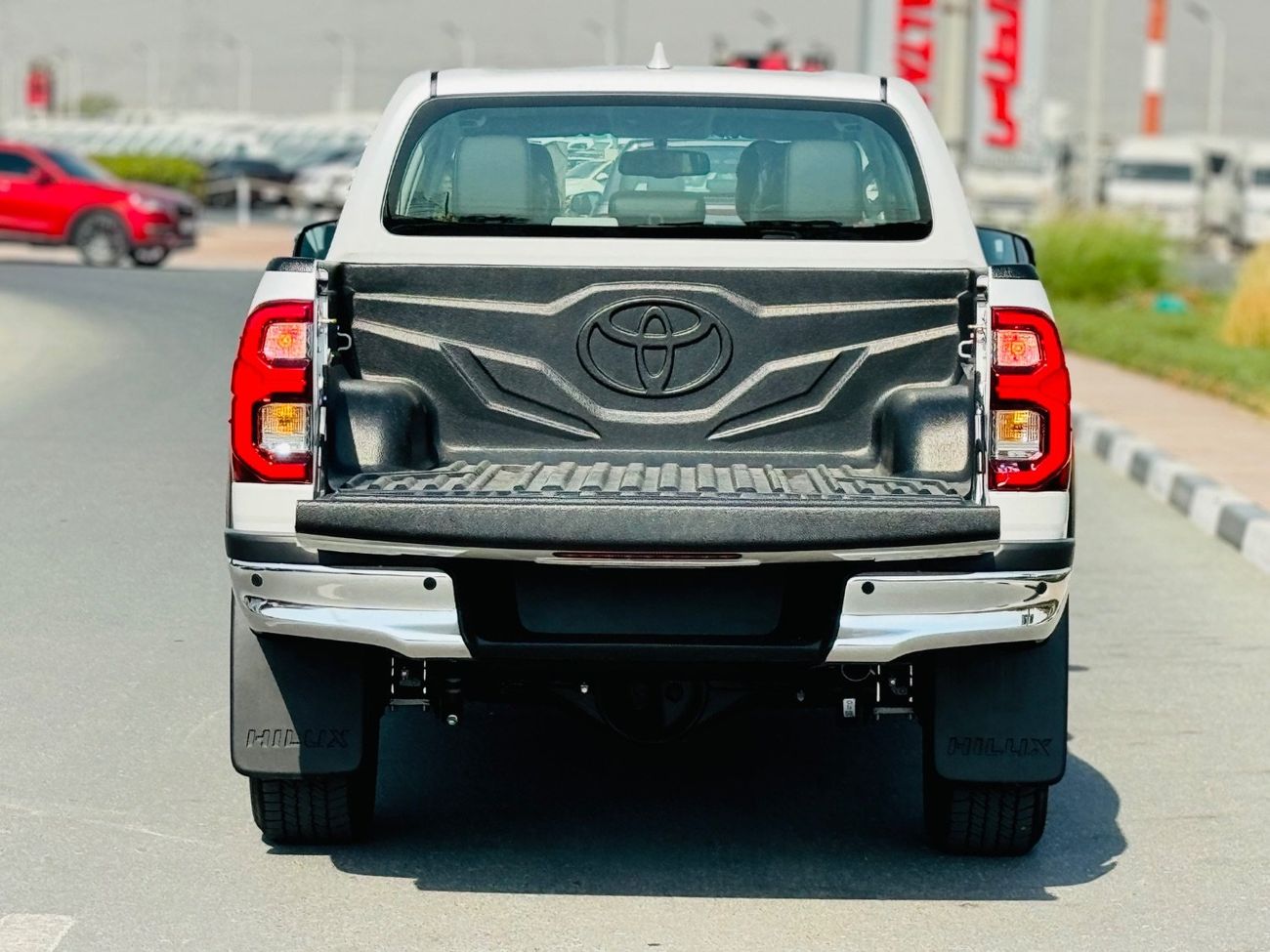 Toyota Hilux TOYOTA HILUX ROCCO 2025 RHD