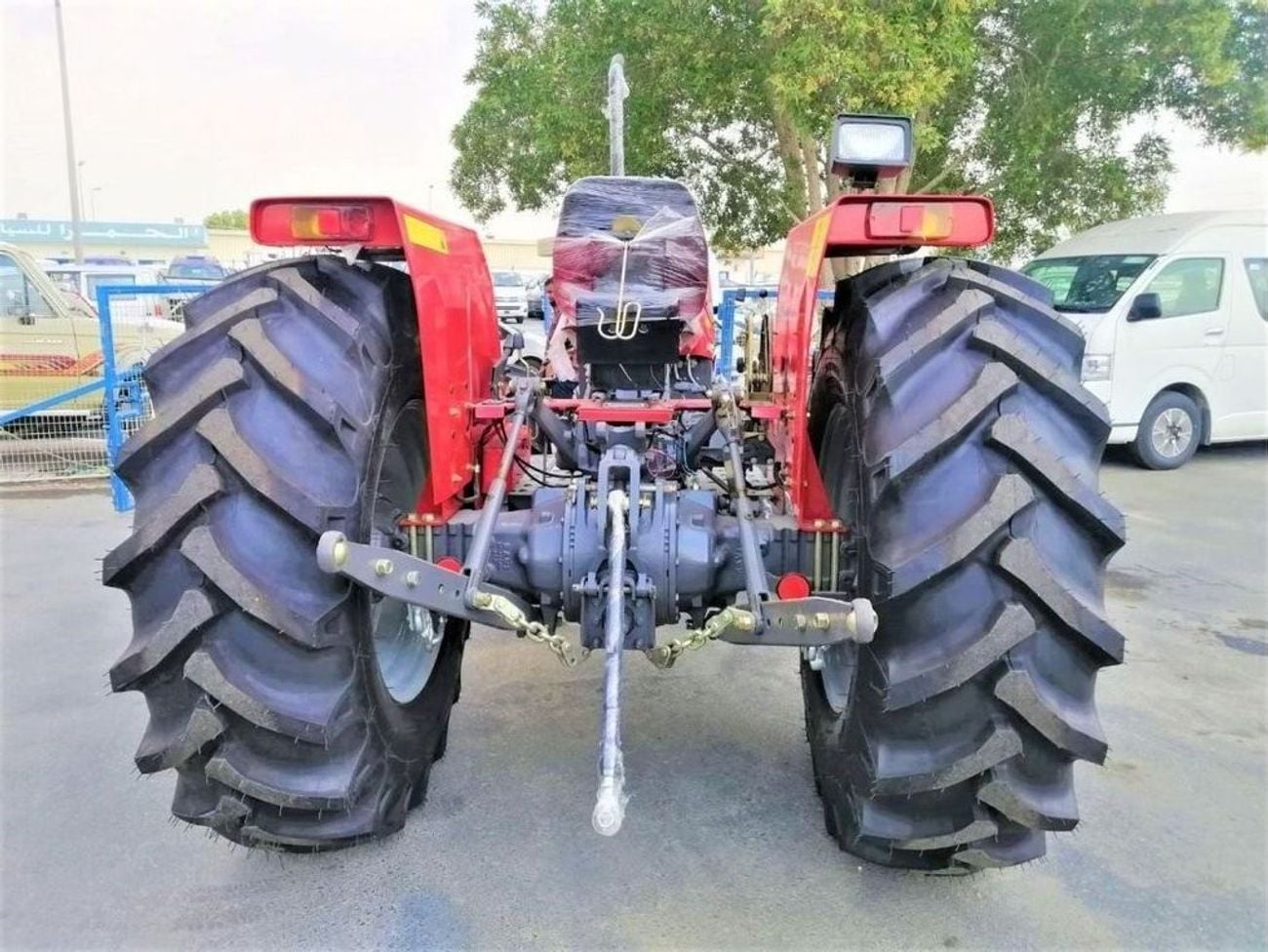 Massey Ferguson 385 Massey Ferguson 385