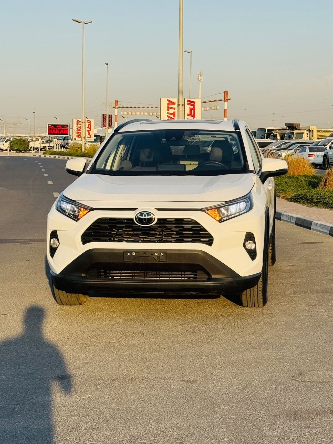 Toyota RAV4 RAV4 XLE AWD 4x4 Full option