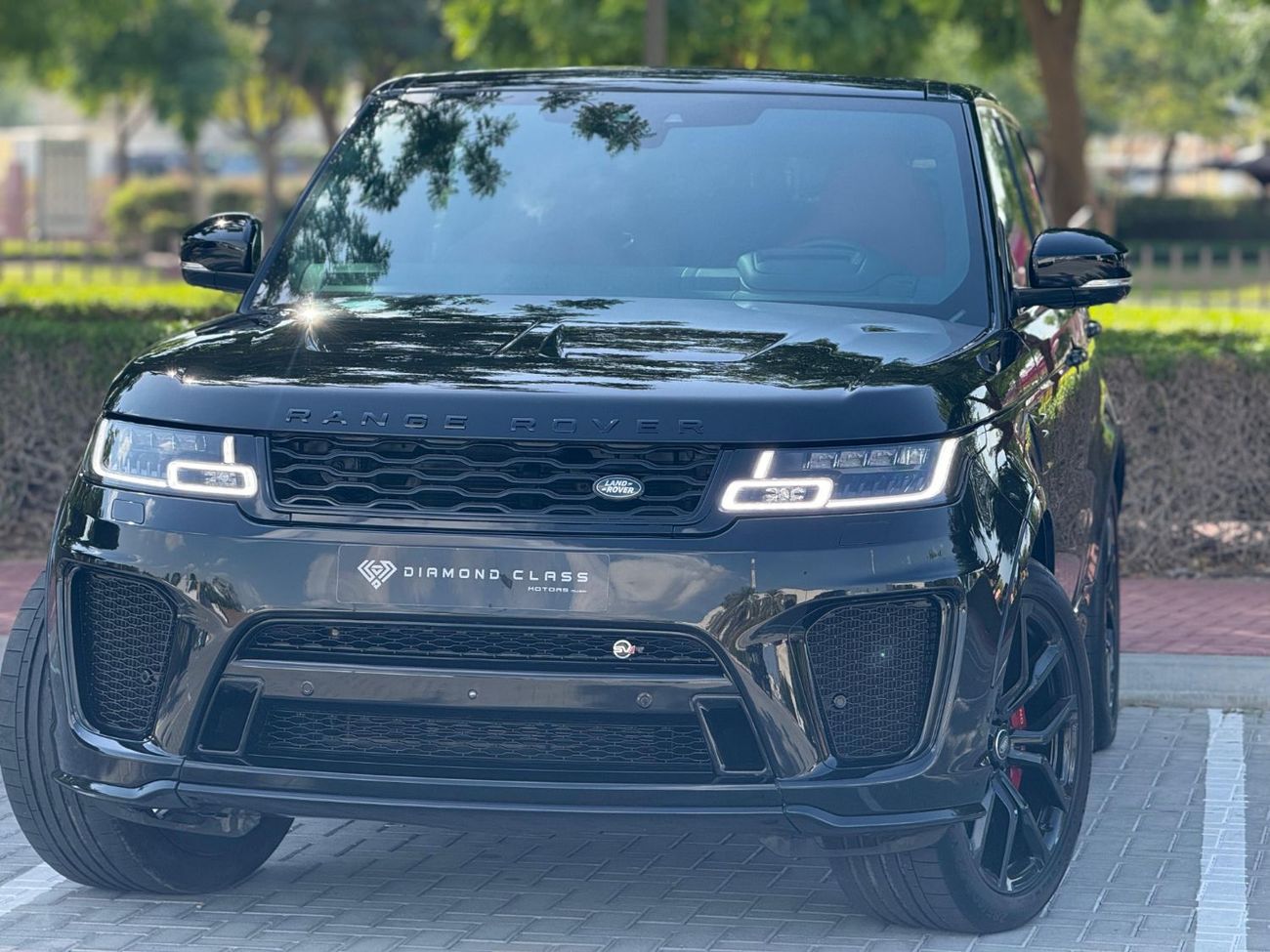 Land Rover Range Rover Sport SVR Carbon Edition 5.0L