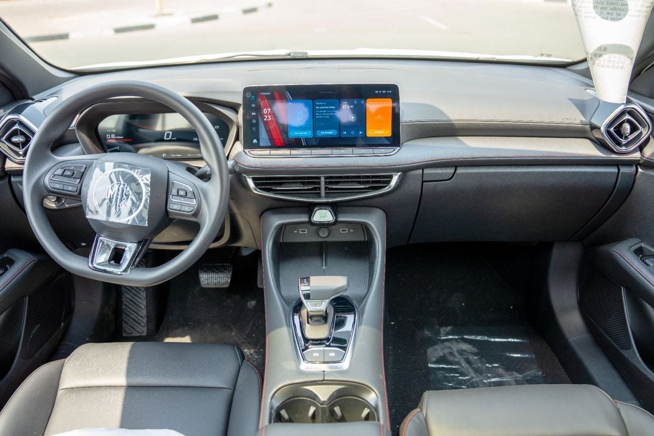 أم جي 5 MG5 2025 1.5L Turbo Petrol