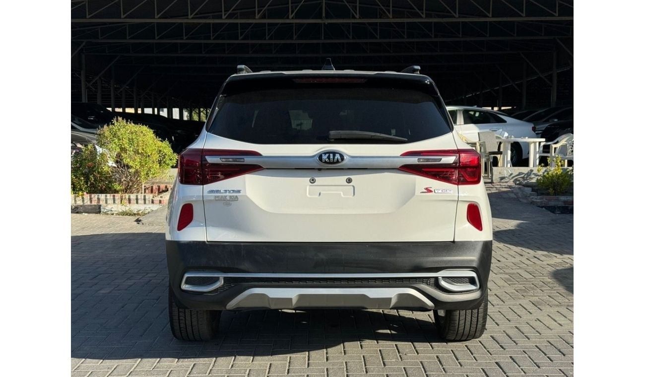 Kia Seltos Std 1.6L (121 HP)
