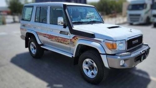 Toyota Land Cruiser 70 TOYOTA LAND CRUISER76 4X4 4.5L DIESEL Full Option