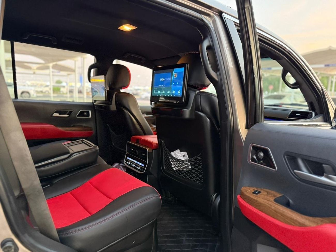 تويوتا لاند كروزر GXR+ 4.0L