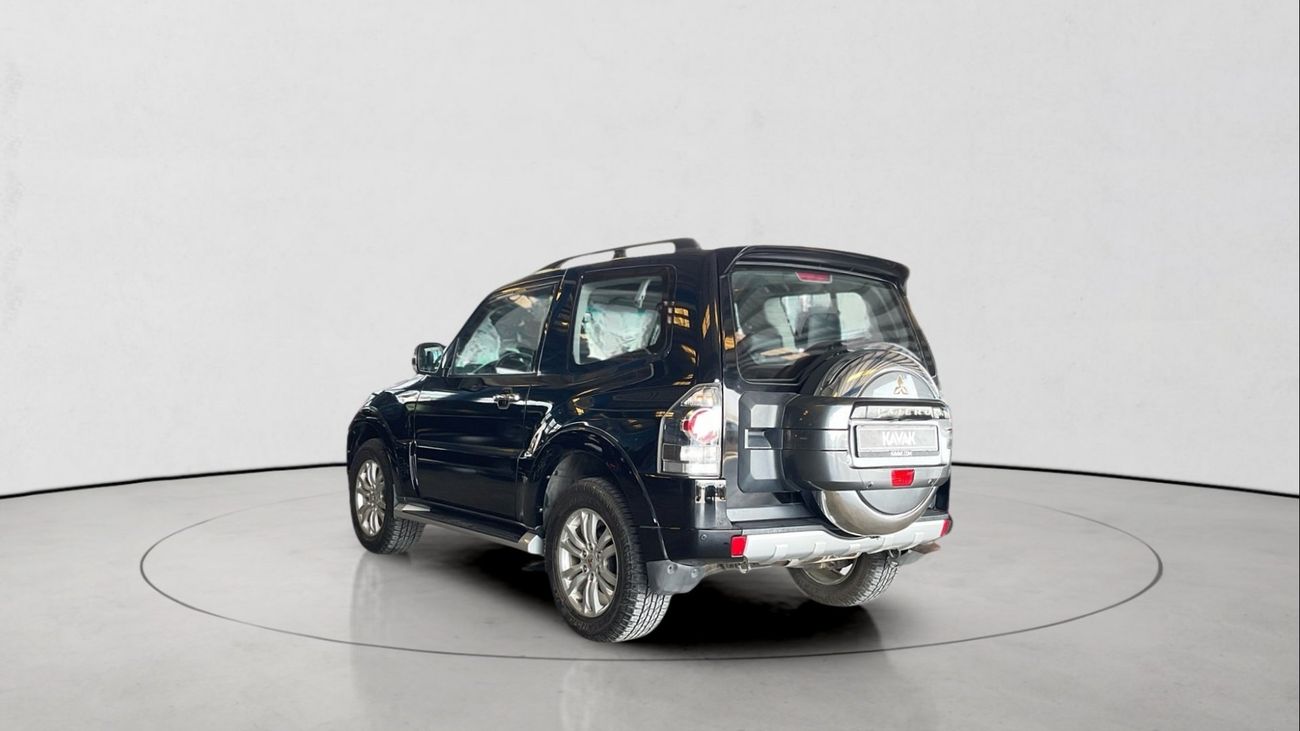 ميتسوبيشي باجيرو GLS HIGHLINE | شامل الضمان | 0 ﺪﻔﻋﺓ ﺃﻮﻟﻯ