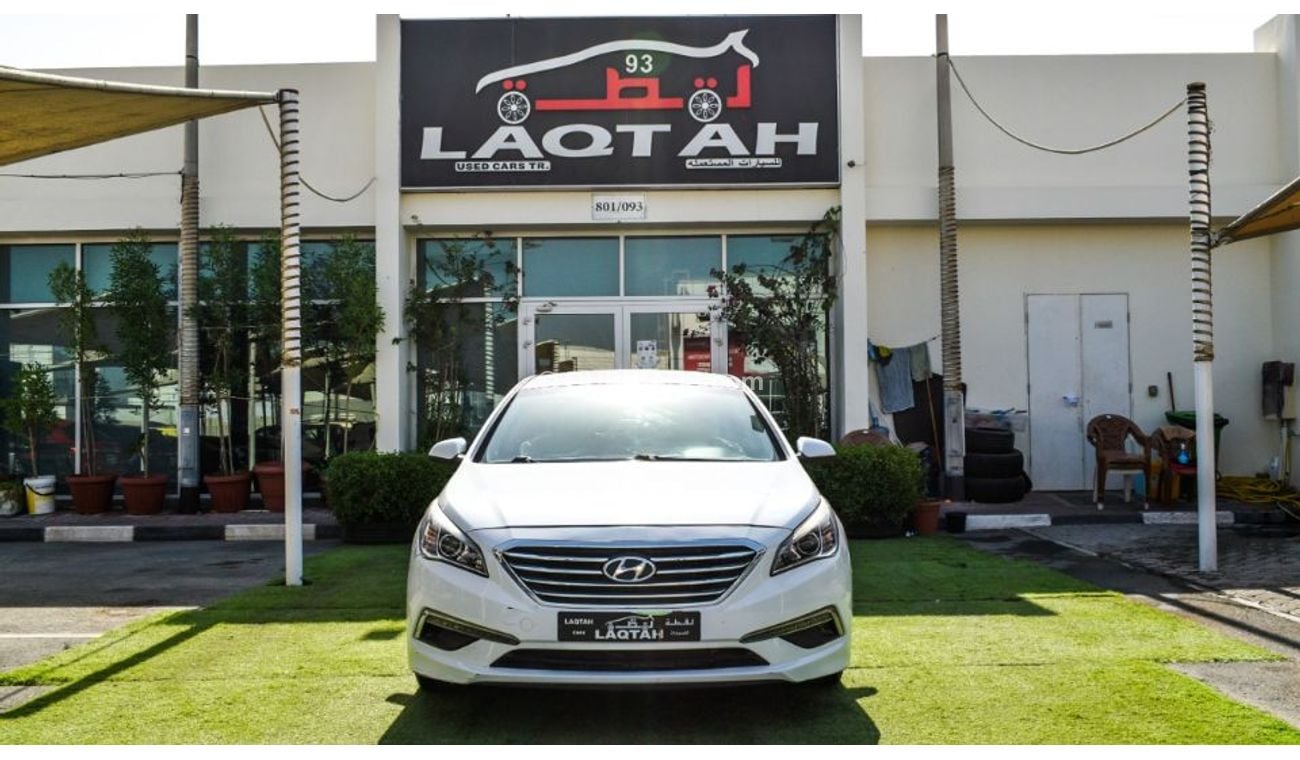 Hyundai Sonata Hyundai models 2015 White COULOUR Number 2 EXelent Condition.
