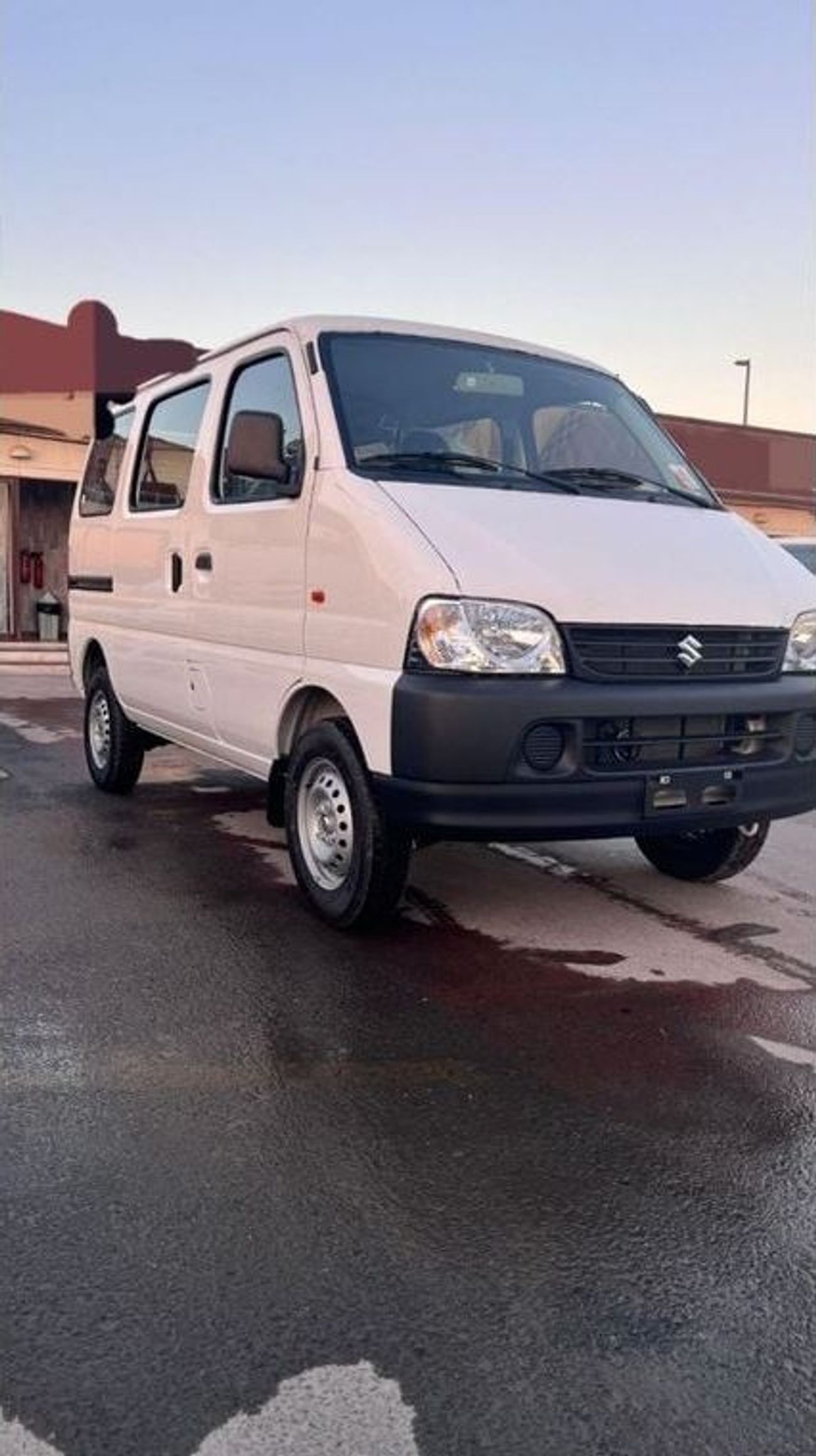 Suzuki EECO Suzuki EECO diesel 1.2 7seats