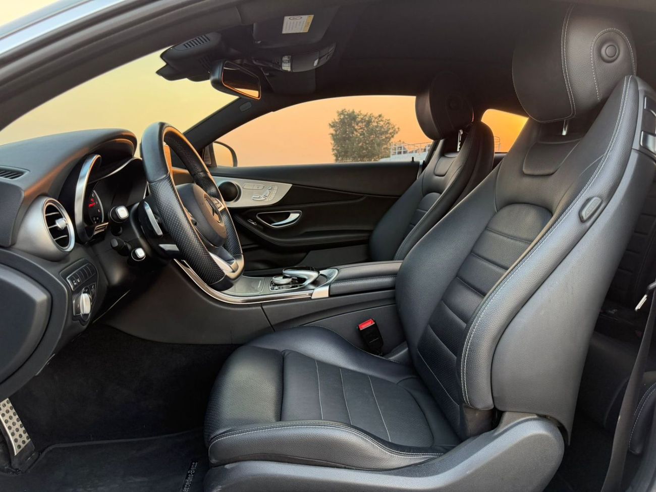 مرسيدس بنز C 200 كوبيه