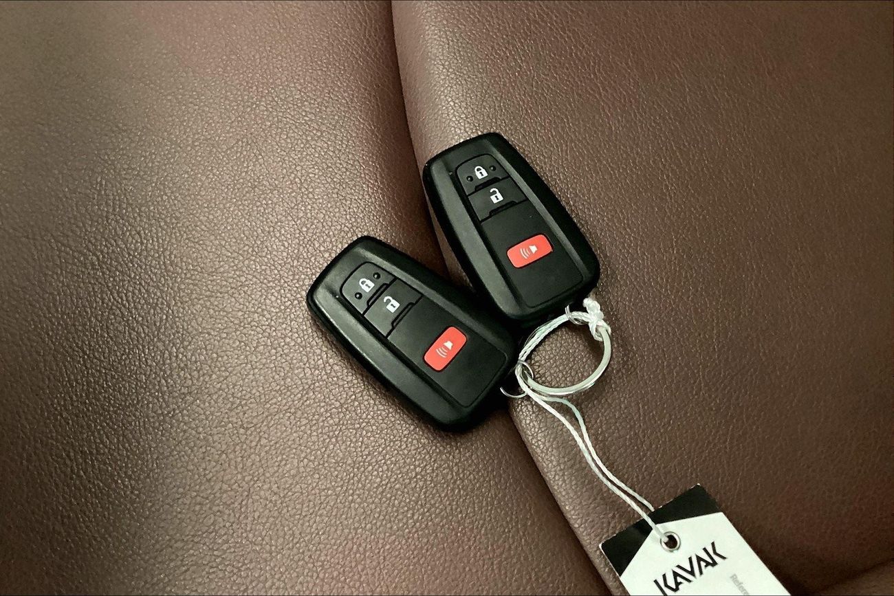 Nissan Kicks SV+NAV | Guaranteed Warranty | 0 Down Payment