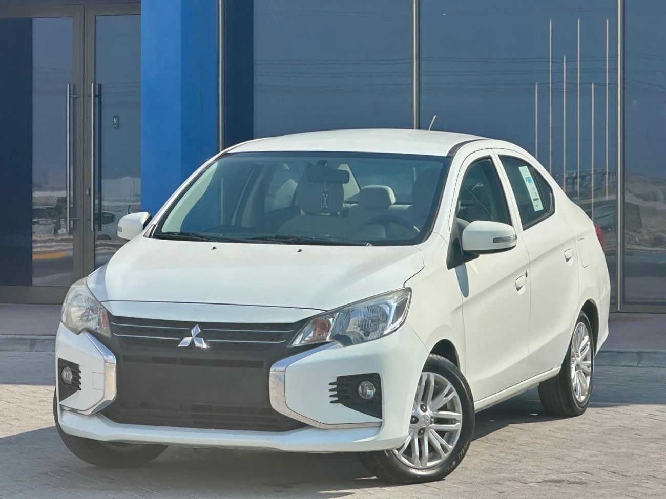 ميتسوبيشي اتراج GLX Full 1.2L